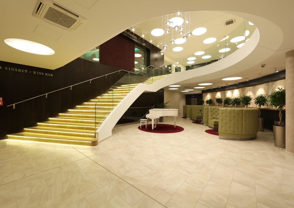 Hotel Zelená Lagúna Domaša – interiér s tapetami Horus Trade