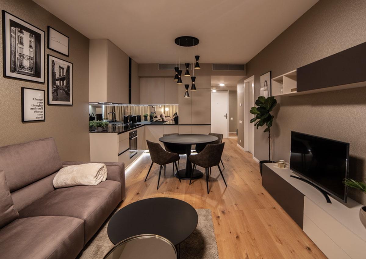 Byt L Skypark Bratislava – tapeta Valencia Vescom, realizácia Horus Trade