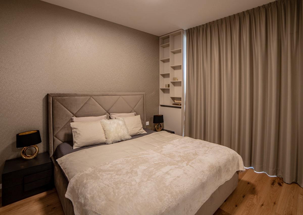 Byt L Skypark Bratislava – tapeta Valencia Vescom, realizácia Horus Trade