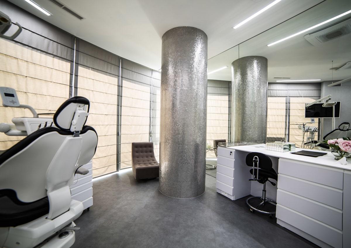 Ambulancia Skypark Bratislava – tapety a textil Vescom, realizácia Horus Trade