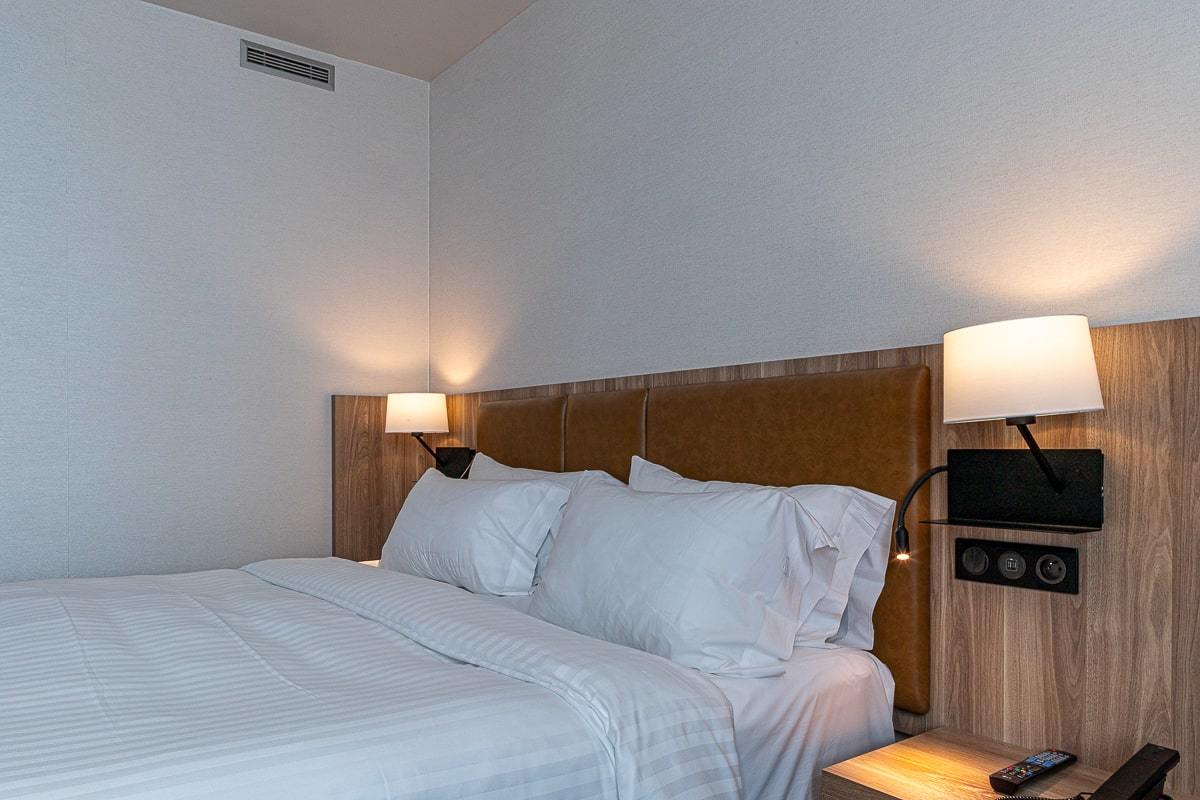 AC Hotel by Marriott Bratislava – projektové tapety Arte a Vescom | Horus Trade